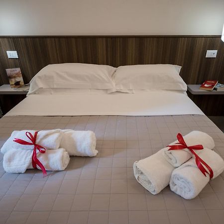 Taormina Charming Rooms Экстерьер фото